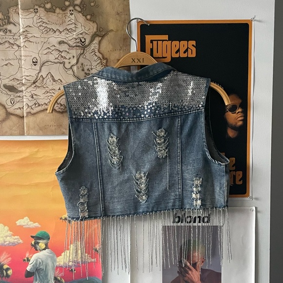 Distressed Denim Cropped Vest Jacket - Picture 2 of 2